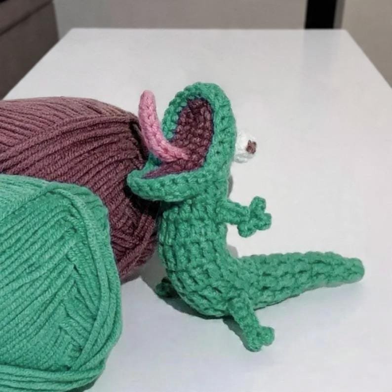 Crochet Tom Lizard Pattern – Beginner Friendly PDF Guide