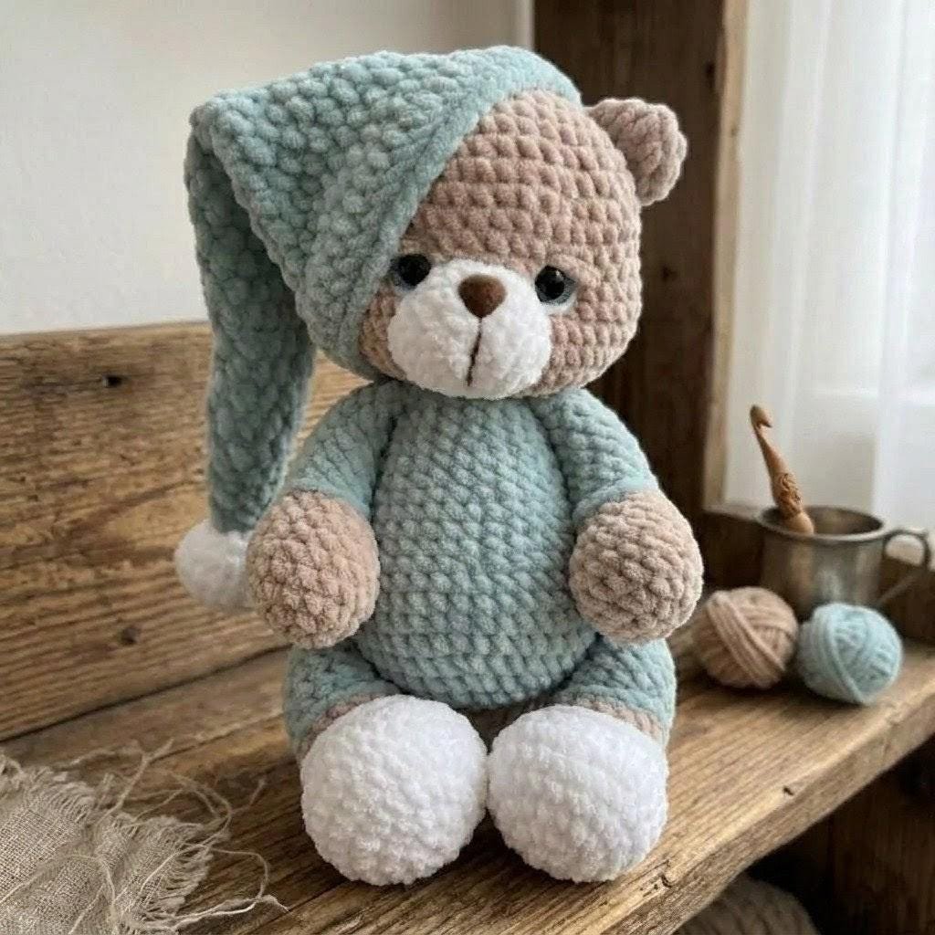 The Cozy Cub: A Beginner Amigurumi Bear Crochet Guide